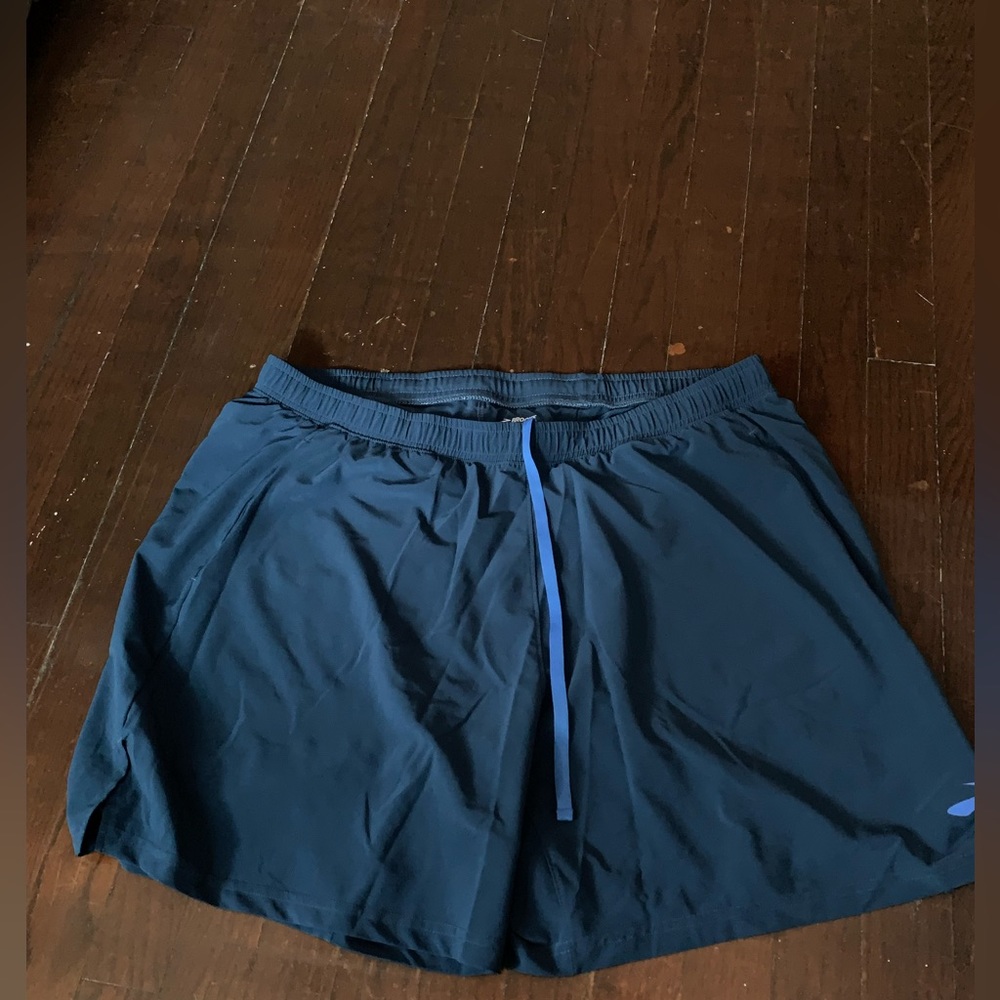 Brooks Run Within 7” Linerless Short